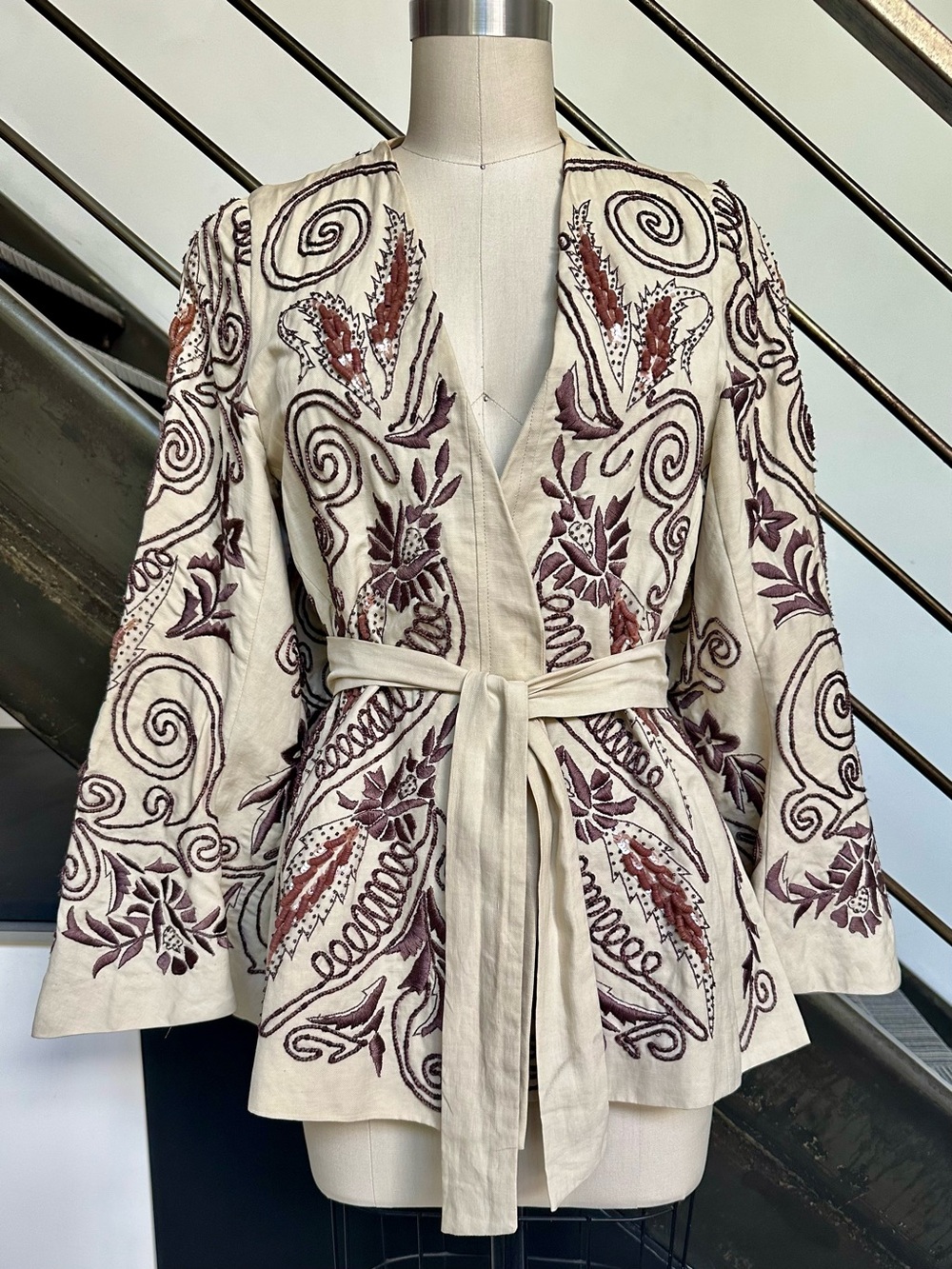 DRIES VAN NOTEN beige embroidered beaded linen/cotton jacket sz 38